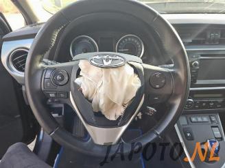 Toyota Auris Auris (E18), Hatchback 5-drs, 2012 / 2019 1.8 16V Hybrid picture 11