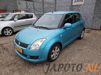 Salvage car Suzuki Swift Swift (ZA/ZC/ZD1/2/3/9), Hatchback, 2005 / 2011 1.5 VVT 16V 2009/11
