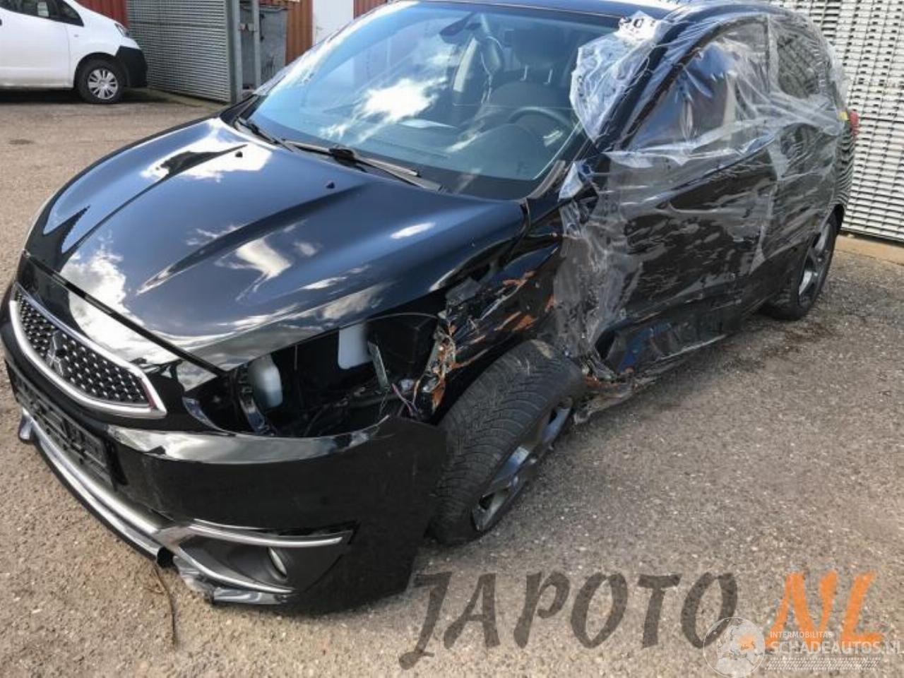 Mitsubishi Space-star Space Star (A0), Hatchback, 2012 1.2 12V