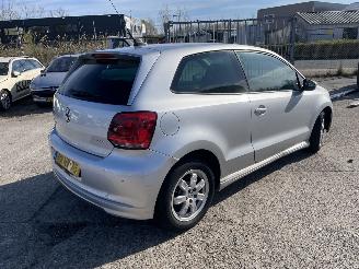 Volkswagen Polo V (6R) Hatchback 1.2 TDI 12V BlueMotion (CFWA(Euro 5)) picture 3