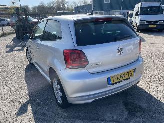 Volkswagen Polo V (6R) Hatchback 1.2 TDI 12V BlueMotion (CFWA(Euro 5)) picture 4