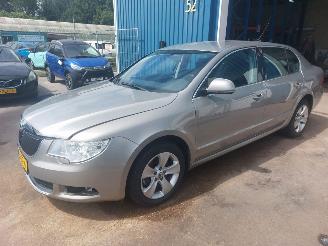 Uttjänta bilar auto Skoda Superb Superb (3TAA) Hatchback 1.8 TSI 16V 2009/8