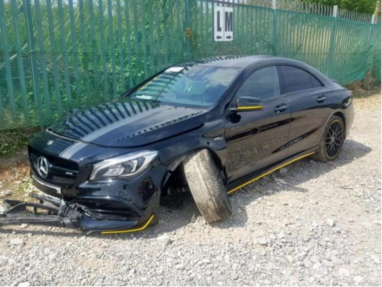 Mercedes Cla-klasse CLA (117.3), Sedan, 2013 / 2019 2.0 AMG CLA-45 Turbo 16V