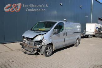 Vrakbiler auto Opel Vivaro Vivaro, Van, 2000 / 2014 2.5 DTI 16V 2004/1