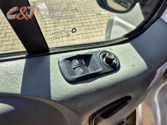 Renault Trafic Trafic New (FL), Van, 2001 / 2014 2.5 dCi 16V 135 picture 16