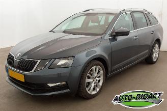 Vrakbiler auto Skoda Octavia 1.0 TSI Automaat Clima Navi Greentech Clever Edition 2019/8