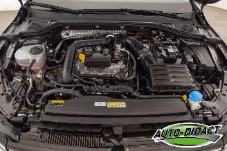 Volkswagen Golf 1.0 TSI 3129 km Clima Navi Camera Life Business picture 29