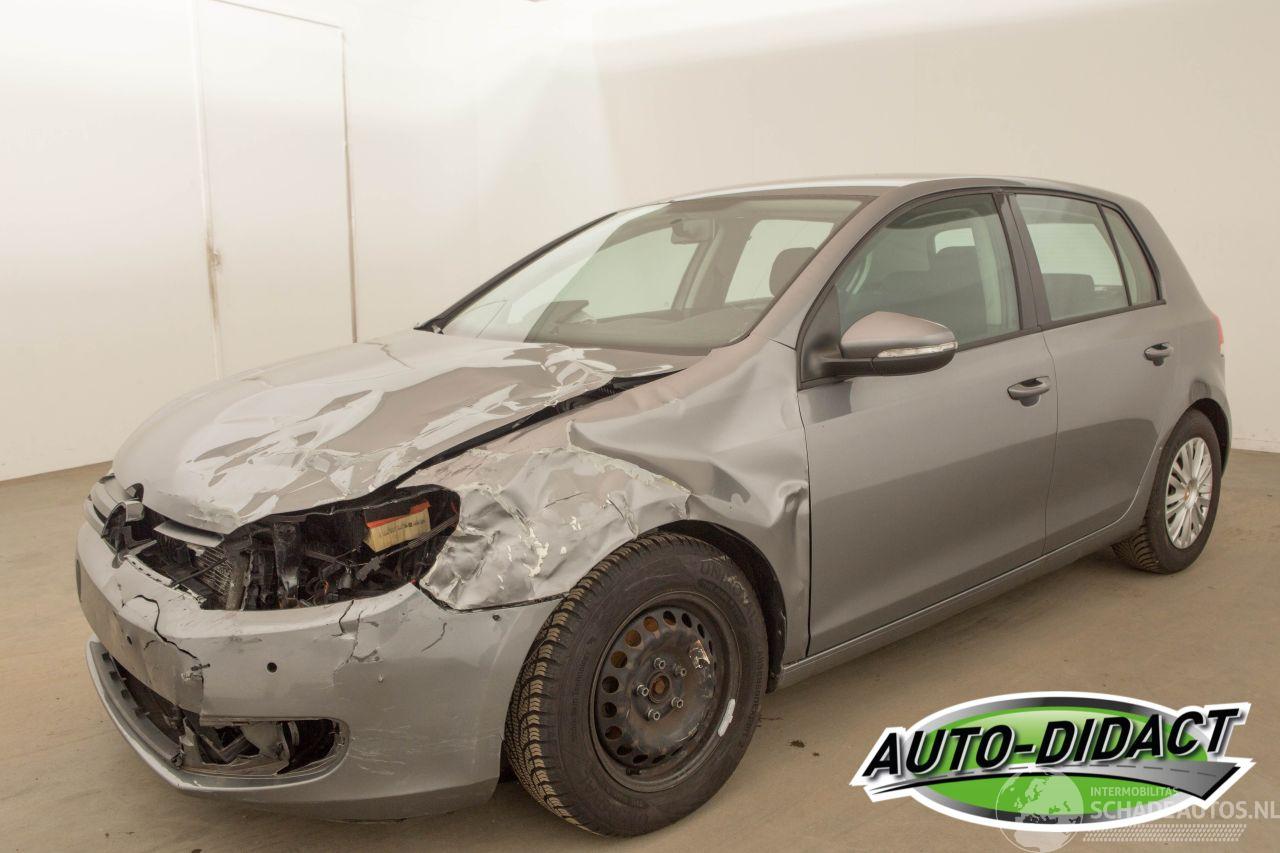 Volkswagen Golf 1.6 TDI Clima Navi