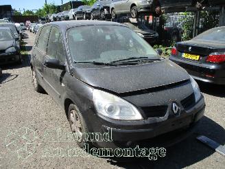 Renault Scenic Scénic II (JM) MPV 1.6 16V (K4M-812) [82kW]  (10-2005/11-2008) picture 2