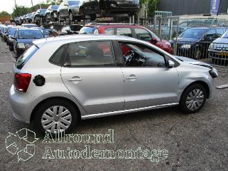 Volkswagen Polo Polo V (6R) Hatchback 1.2 12V BlueMotion Technology (CGPA(Euro 5)) [51=
kW]  (06-2009/05-2014) picture 7