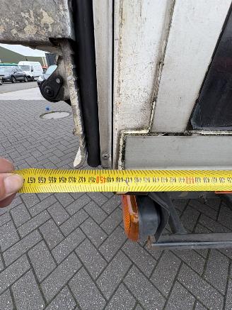 Fuso Canter Bakwagen picture 10