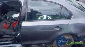 Volkswagen Jetta Jetta IV (162/16A), Sedan, 2010 / 2017 1.2 TSI picture 6