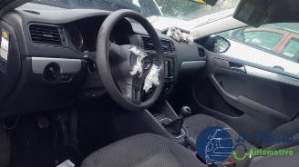 Volkswagen Jetta Jetta IV (162/16A), Sedan, 2010 / 2017 1.2 TSI picture 19