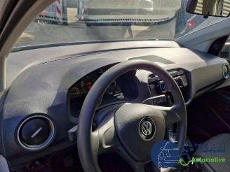 Volkswagen Up! Up! (121), Hatchback, 2011 1.0 12V 60 picture 24