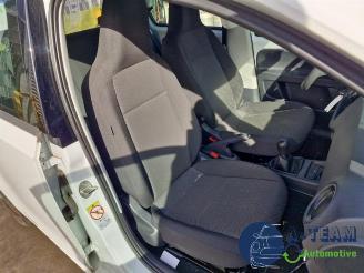 Volkswagen Up! Up! (121), Hatchback, 2011 1.0 12V 60 picture 27