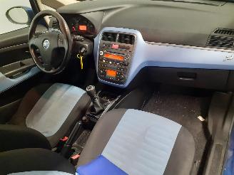 Fiat Punto Grande Punto (199) Hatchback 1.4 (350.A.1000) [57kW]  (06-2005/10-2012=
) picture 8