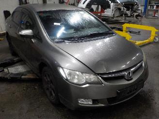 Honda Civic Civic (FA/FD) Sedan 1.3 Hybrid (LDA2) [70kW]  (01-2006/12-2010) picture 2