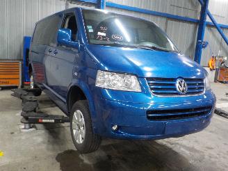 Volkswagen Transporter Transporter T5 Van 2.5 TDi PF (BNZ) [96kW]  (01-2006/11-2009) picture 2