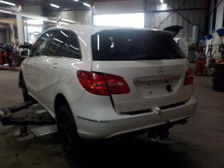 Mercedes B-klasse B (W246,242) Hatchback 1.8 B-180 CDI BlueEFFICIENCY 16V (OM651.901) [8=
0kW]  (11-2011/...) picture 4