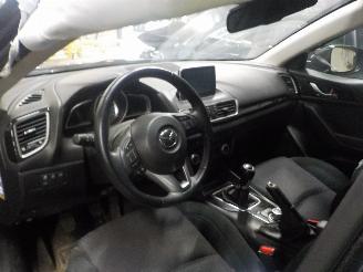 Mazda 3 3 (BM/BN) Hatchback 2.0 SkyActiv-G 120 16V (PEY5) [88kW]  (09-2013/05-=
2019) picture 5