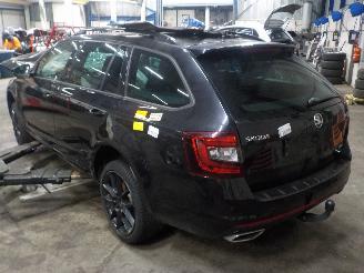 Skoda Octavia Octavia Combi (5EAC) Combi 5-drs 2.0 TDI RS 16V (CUNA) [135kW]  (05-20=
13/07-2020) picture 4