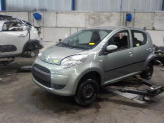 Vrakbiler auto Citroën C1 C1 Hatchback 1.0 12V (1KR-FE(CFB)) [50kW]  (06-2005/09-2014) 2009