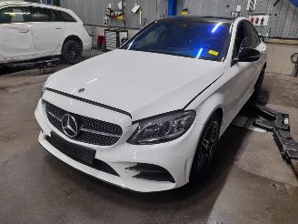 Vrakbiler auto Mercedes C-klasse C (W205) Sedan C-180 1.5 EQ Boost (M264.915) [115kW]  (06-2019/05-2021=
) 2020/2
