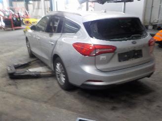 Ford Focus Focus 4 Wagon Combi 1.0 Ti-VCT EcoBoost 12V 125 (B7DA) [92kW]  (09-201=
8/12-2025) picture 4