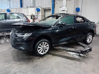 Coche siniestrado Audi A3 A3 Limousine (8YS) Sedan 1.0 30 TFSI 12V Mild Hybrid (DLAA) [81kW]  (0=
6-2020/...) 2023