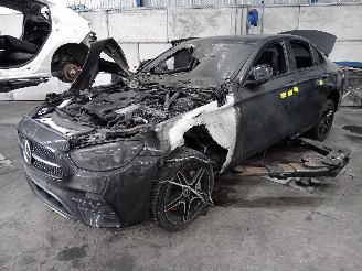 Mercedes E-klasse E (W213) Sedan E-300 e 2.0 Turbo 16V (M274.920) [235kW]  (11-2018/10-2=
023) picture 1