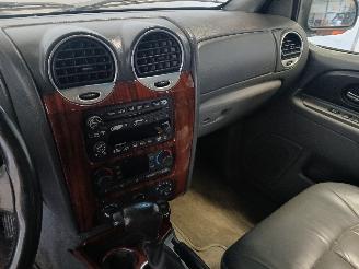 GMC Envoy SLT picture 14