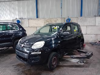 Vrakbiler auto Fiat Panda Panda/Pandina (312) Hatchback 0.9 TwinAir Turbo 85 (312.A.2000) [63kW]=
  (02-2012/...) 2012/0