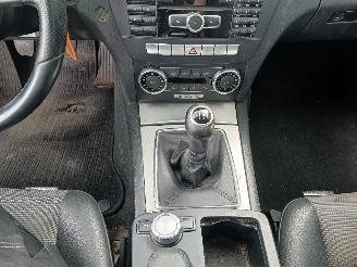 Mercedes C-klasse C Estate (S204) Combi 2.2 C-180 CDI 16V BlueEFFICIENCY (OM651.913) [88=
kW]  (04-2010/08-2014) picture 18