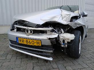 Coche accidentado Volkswagen Polo Polo VI (AW1) Hatchback 5-drs 1.0 TSI 12V (CHZL) [70kW]  (06-2017/...)= 2018/1