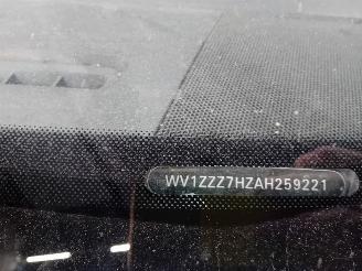 Volkswagen Transporter Transporter T5 Van 2.0 TDI DRF (CAAB) [75kW]  (09-2009/08-2015) picture 6