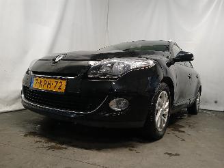 Avarii autoturisme Renault Mégane Megane III Grandtour (KZ) Combi 5-drs 1.5 dCi 110 (K9K-636(K9K-A6)) [8=
1kW]  (02-2009/04-2016) 2013/6