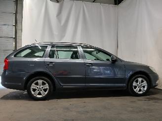 Skoda Octavia Octavia Combi (1Z5) Combi 5-drs 1.2 TSI (CBZB) [77kW]  (02-2010/04-201=
3) picture 8