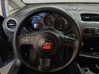 Seat Leon Leon (1P1) Hatchback 5-drs 1.4 TSI 16V (CAXC) [92kW]  (11-2007/12-2012=
) picture 17