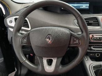 Renault Scenic Scénic III (JZ) MPV 1.4 16V TCe 130 (H4J-700(H4J-A7)) [96kW]  (02-20=
09/09-2016) picture 14