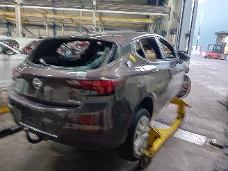 Opel Astra Astra K Hatchback 5-drs 1.0 Turbo 12V (B10XFT(Euro 6)) [77kW]  (10-201=
5/12-2022) picture 3