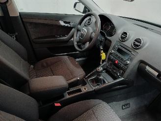 Audi A3 A3 Sportback (8PA) Hatchback 5-drs 1.8 TFSI 16V (BYT) [118kW]  (11-200=
6/03-2013) picture 9