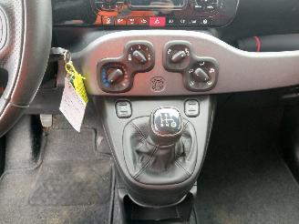 Fiat Panda Panda/Pandina (312) Hatchback 0.9 TwinAir 65 (312.A.4000) [48kW]  (04-=
2012/...) picture 16