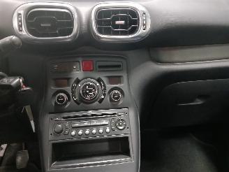 Citroën C3 C3 Picasso (SH) MPV 1.4 16V VTI 95 (EP3(8FS)) [70kW]  (12-2008/10-2017=
) picture 15