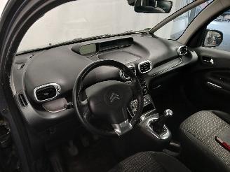 Citroën C3 C3 Picasso (SH) MPV 1.6 16V VTI 120 (EP6(5FW)) [88kW]  (02-2009/10-201=
7) picture 12