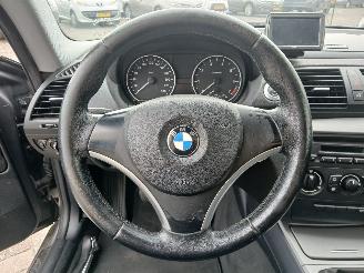 BMW 1-serie 1 serie (E81) Hatchback 3-drs 116i 1.6 16V (N43-B16A) [90kW]  (03-2007=
/12-2011) picture 18