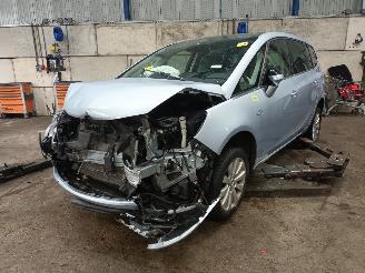disassembly passenger cars Opel Zafira Zafira Tourer (P12) MPV 1.6 CDTI 16V ecoFLEX 136 (B16DTH) [100kW]  (02=
-2013/05-2016) 2015/12