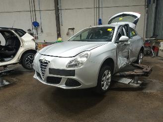 Uttjänta bilar auto Alfa Romeo Giulietta Giulietta (940) Hatchback 1.4 TB 16V (198.A.4000) [88kW]  (04-2010/12-=
2020) 2010/12