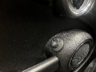 Mini Mini Mini (R56) Hatchback 1.6 16V Cooper (N16-B16A) [90kW]  (09-2009/11-201=
3) picture 16