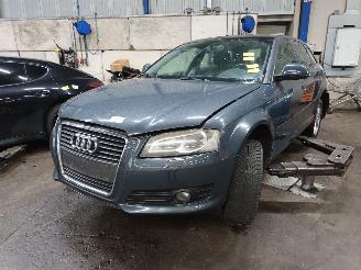 Uttjänta bilar auto Audi A3 A3 Sportback (8PA) Hatchback 5-drs 1.6 (BSE) [75kW]  (09-2004/03-2013)= 2008/11