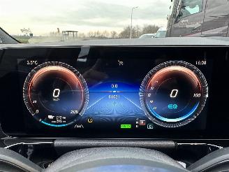 Mercedes EQA 250 AMG 190pk aut + f1 Business Solution 67kWh - navi - widescreen - sfeerverl - camera - elektr klep picture 19